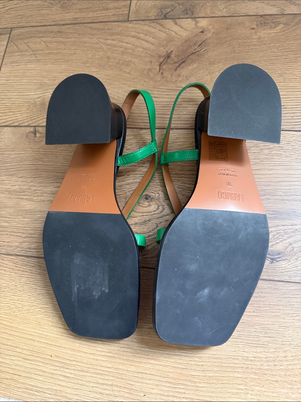 Labucq Green Leather Strappy Sandals with Black Footbed - Picture 3 of 6